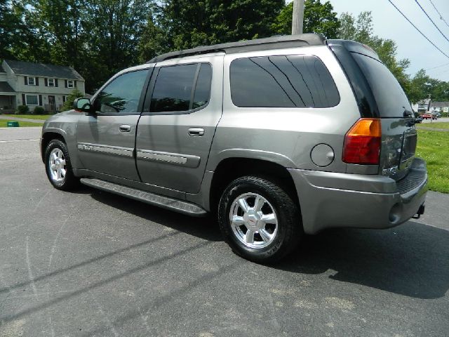 GMC Envoy XL LS 2500 HD SUV