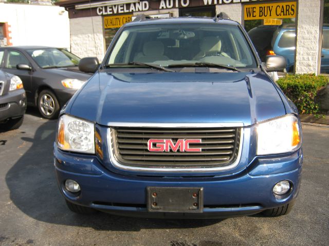 GMC Envoy XL 2005 photo 1