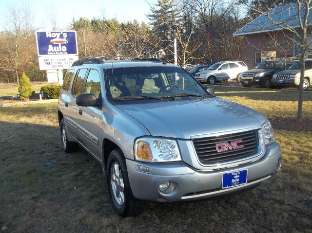 GMC Envoy XL 2005 photo 2