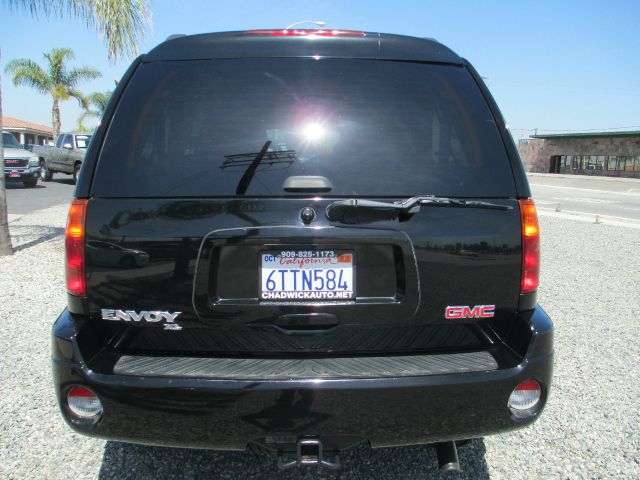 GMC Envoy XL 2005 photo 9