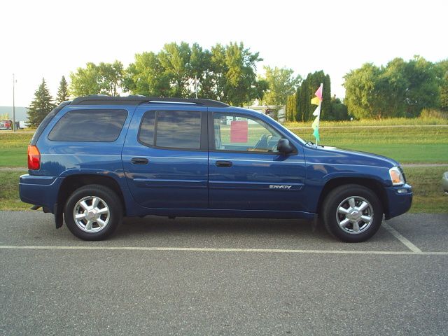 GMC Envoy XL 2005 photo 3