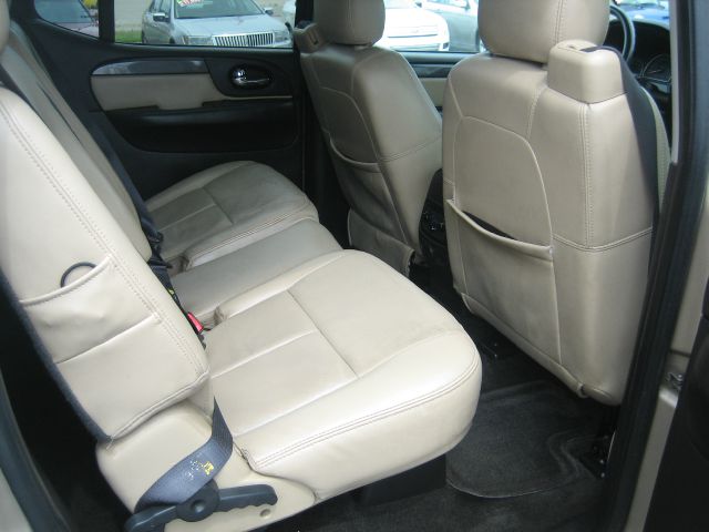 GMC Envoy XL 2006 photo 4