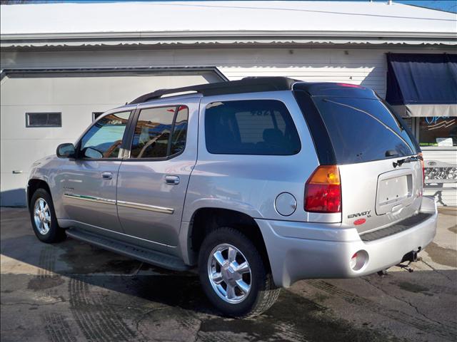 GMC Envoy XL 2006 photo 1