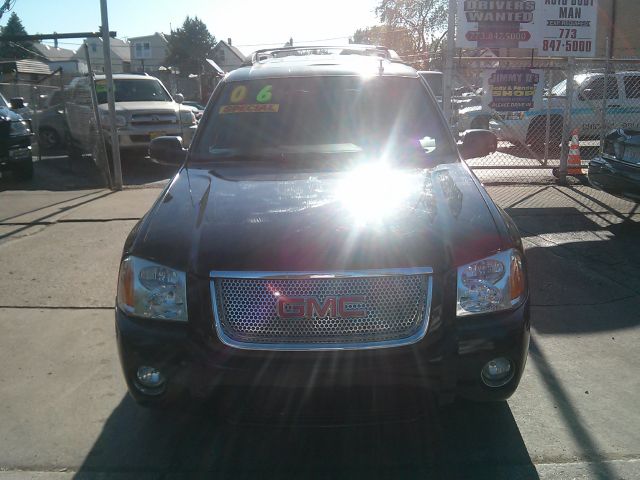 GMC Envoy XL 2006 photo 1