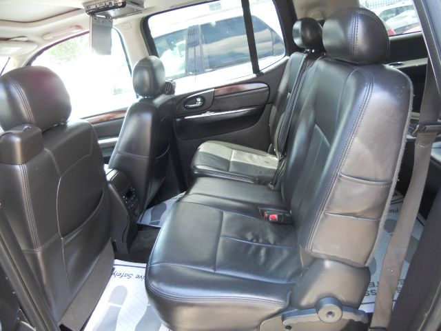 GMC Envoy XL 2006 photo 12