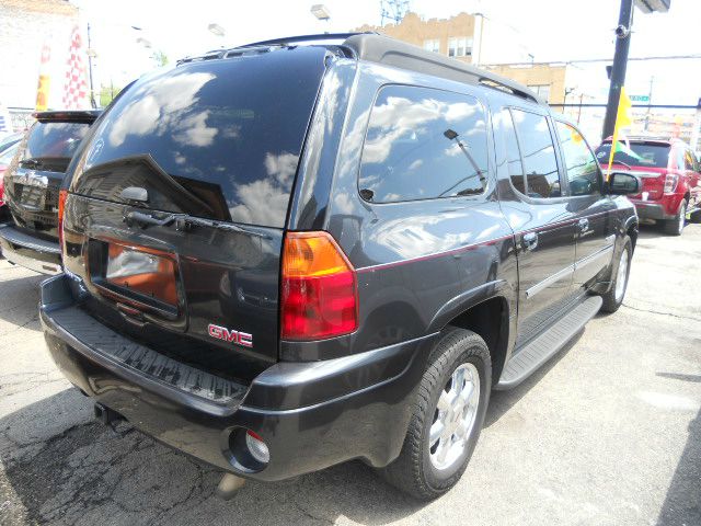 GMC Envoy XL 2006 photo 13