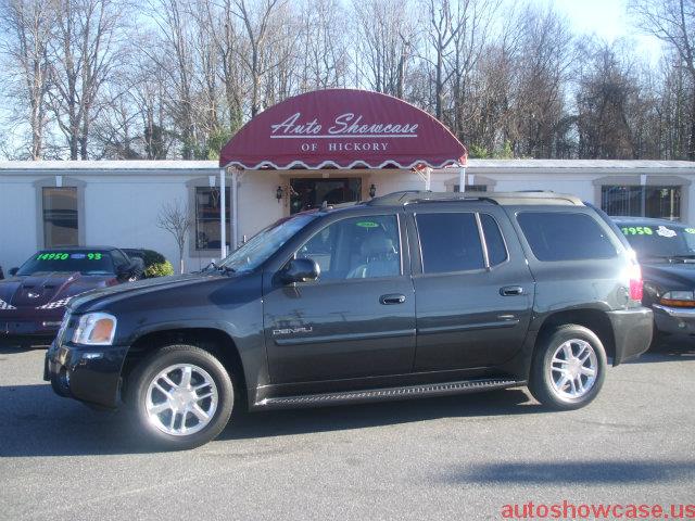 GMC Envoy XL 2006 photo 1