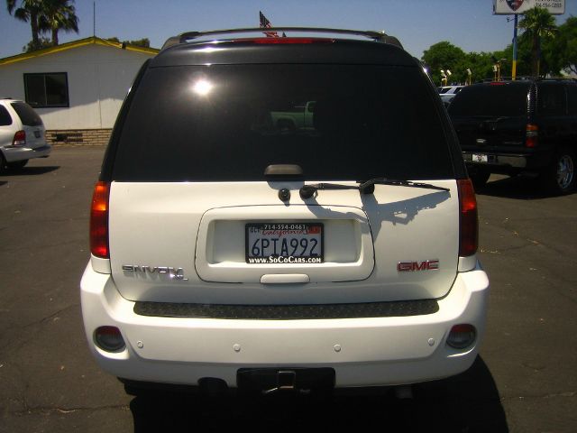 GMC Envoy XL 2006 photo 10