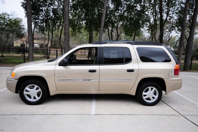 GMC Envoy XL 2006 photo 1