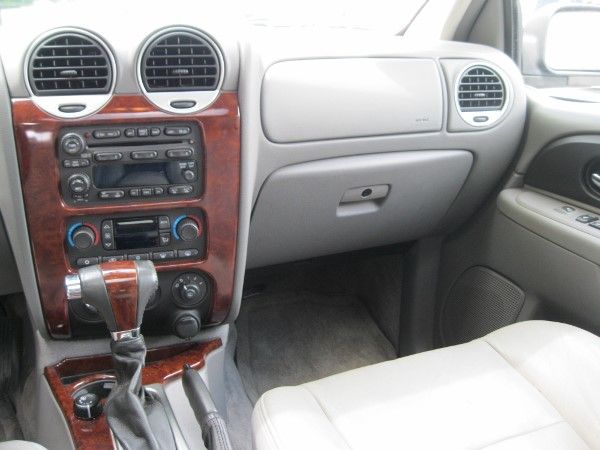 GMC Envoy XL 2006 photo 19