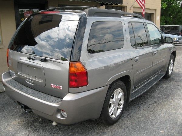 GMC Envoy XL 2006 photo 20