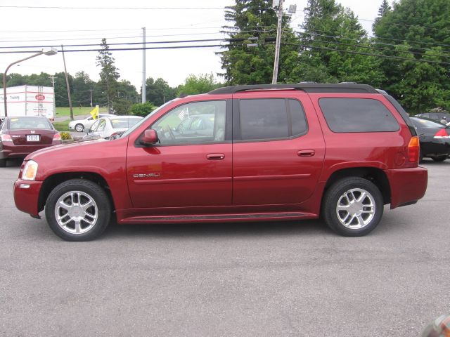 GMC Envoy XL 2006 photo 3