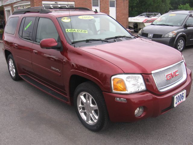 GMC Envoy XL 2006 photo 4