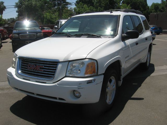 GMC Envoy XL 2006 photo 1