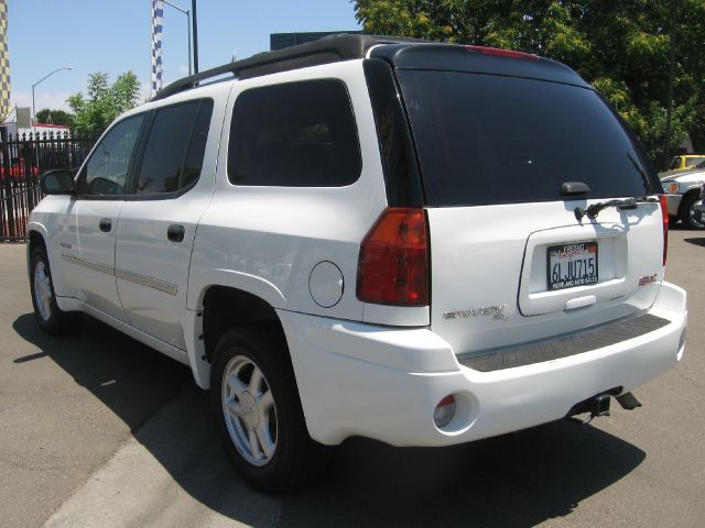 GMC Envoy XL 2006 photo 7