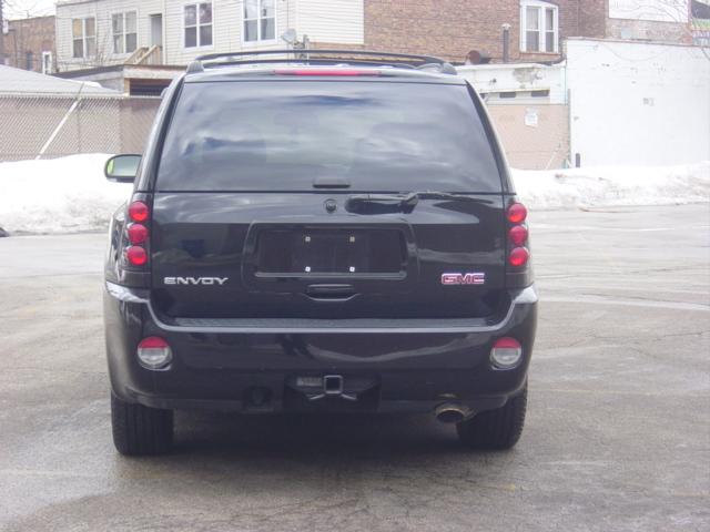 GMC Envoy XL 2006 photo 3