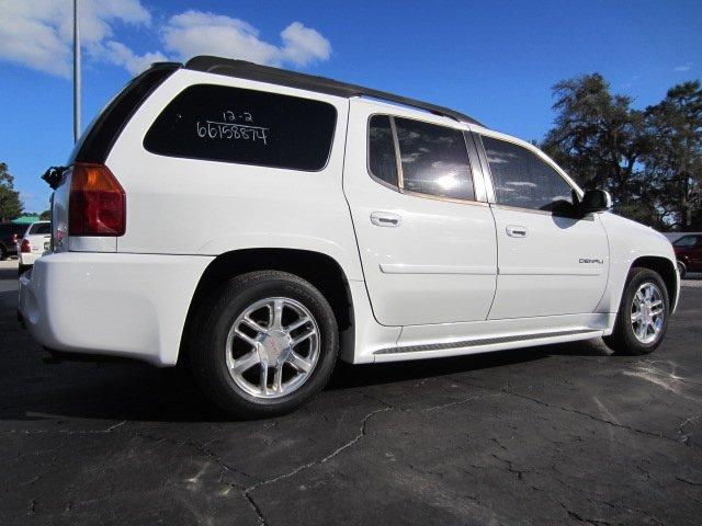 GMC Envoy XL 2006 photo 3