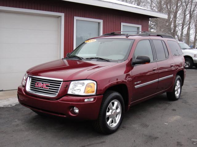 GMC Envoy XL SLT Sport Utility