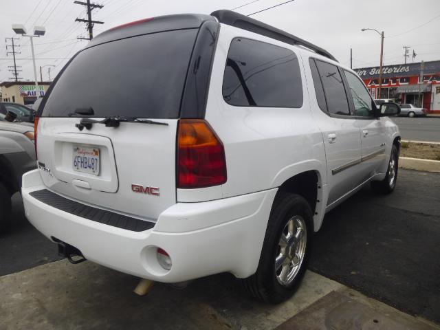 GMC Envoy XL 2006 photo 3