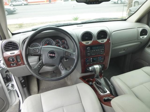 GMC Envoy XL 2006 photo 5