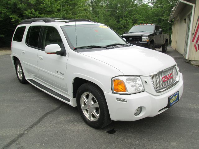 GMC Envoy XL 2006 photo 7