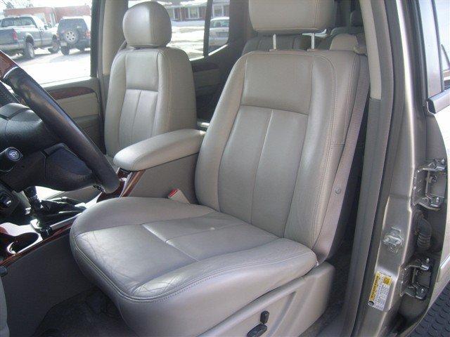 GMC Envoy XL 2006 photo 3