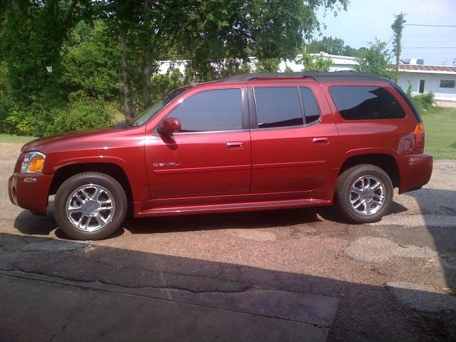 GMC Envoy XL EX Sedan 4D Sport Utility