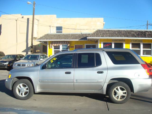 GMC Envoy XUV SLT Sport Utility