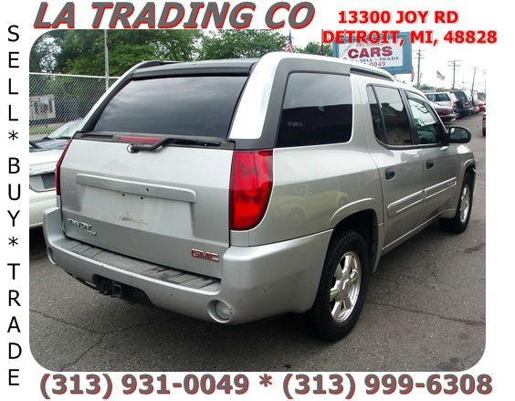 GMC Envoy XUV 2004 photo 8