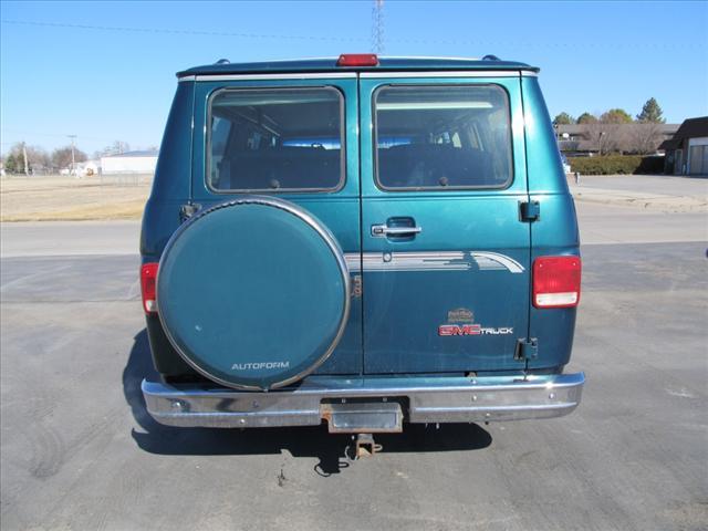 GMC G2500 Vandura Unknown Passenger Van