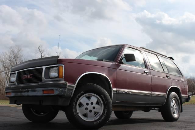 GMC Jimmy 1991 photo 2