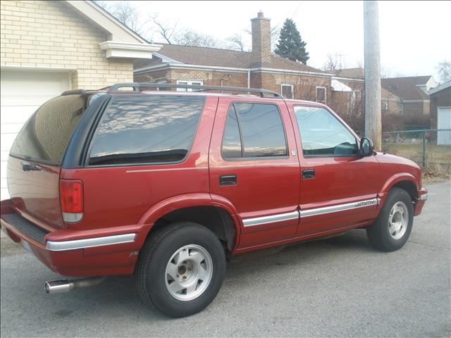 GMC Jimmy 1996 photo 3