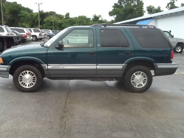 GMC Jimmy 1997 photo 3