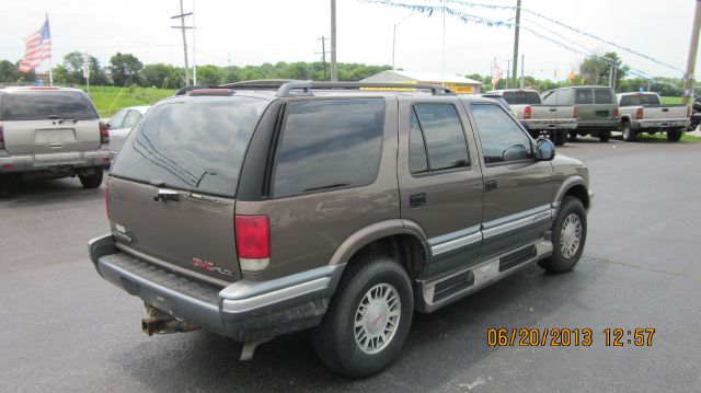 GMC Jimmy 1997 photo 1