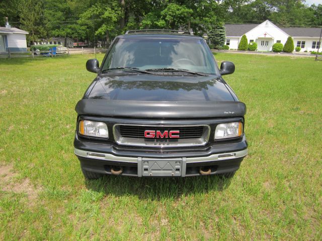 GMC Jimmy 1997 photo 2