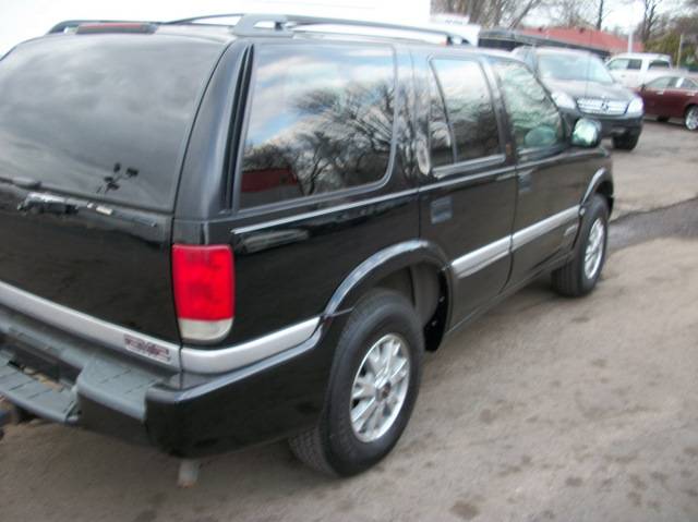 GMC Jimmy 1998 photo 2