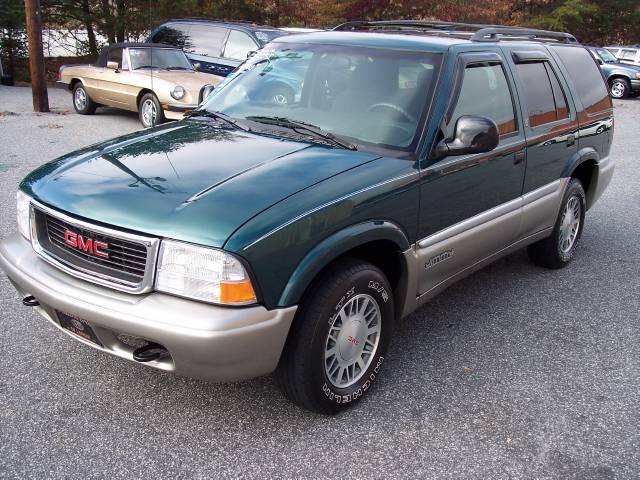 GMC Jimmy 1998 photo 2