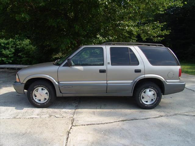 GMC Jimmy 1999 photo 4