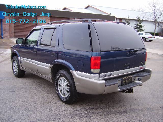 GMC Jimmy 2000 photo 3