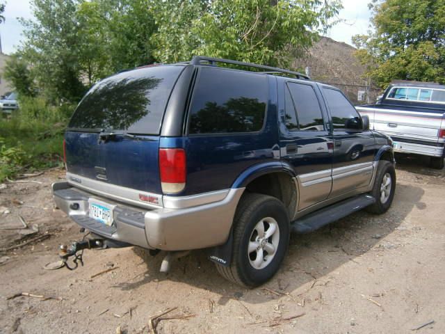 GMC Jimmy 2001 photo 2