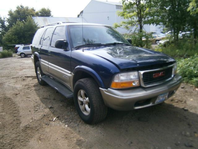 GMC Jimmy 2001 photo 3