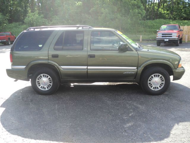 GMC Jimmy 2001 photo 3