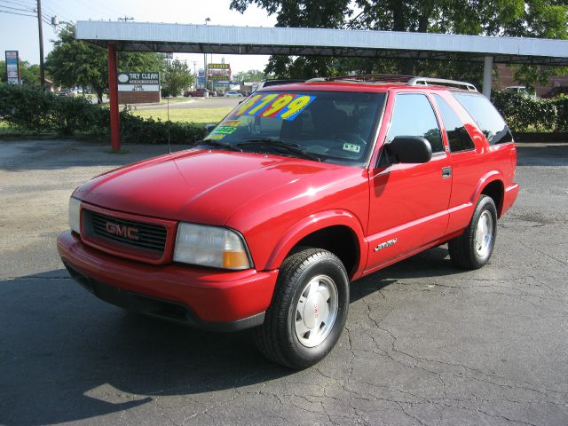 GMC Jimmy 2001 photo 4