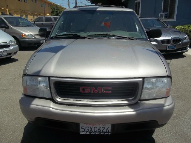 GMC Jimmy 2001 photo 3