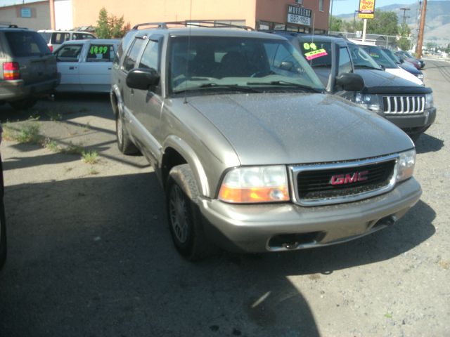 GMC Jimmy 2001 photo 1