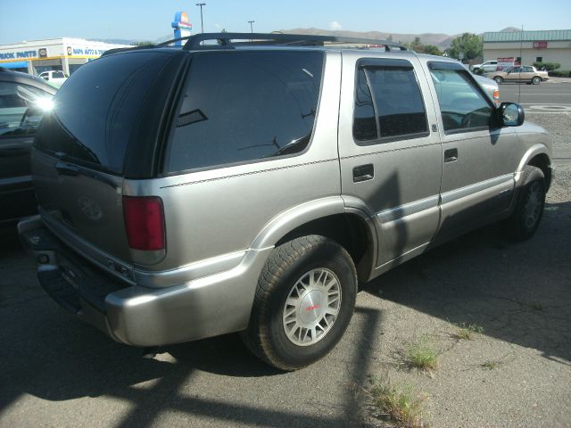 GMC Jimmy 2001 photo 5