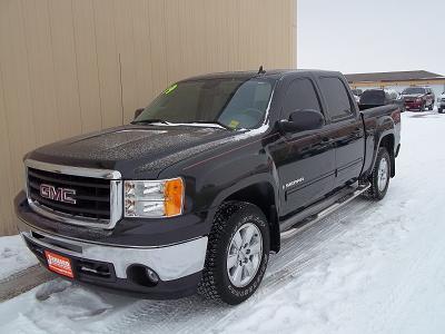 GMC K1500 2009 photo 2