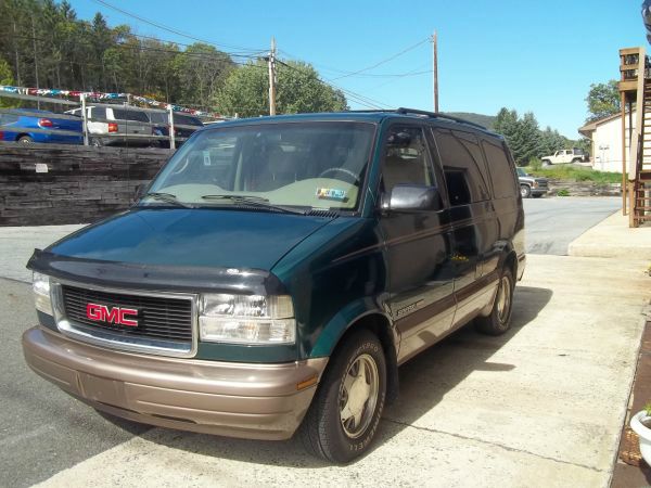 GMC Safari 2000 photo 3