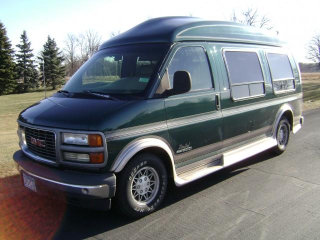 GMC Savana Unknown Passenger Van