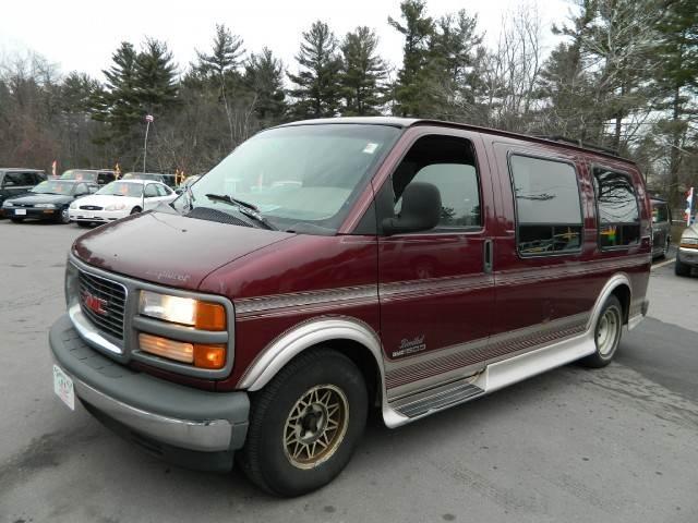 GMC Savana Unknown Passenger Van